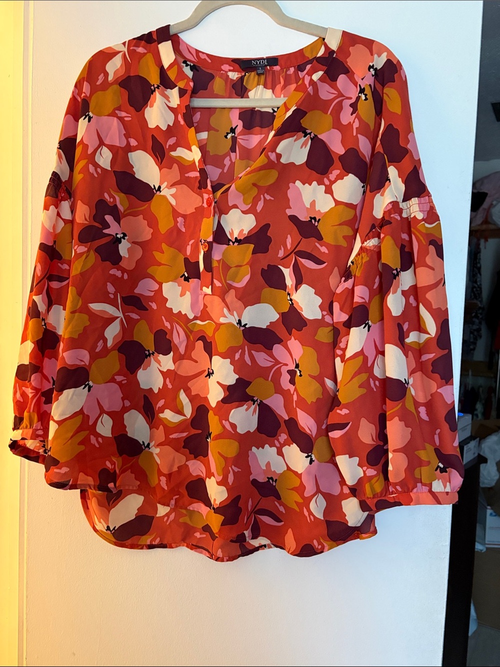 NYDJ Pink Red Orange Floral V-Neck Blouse